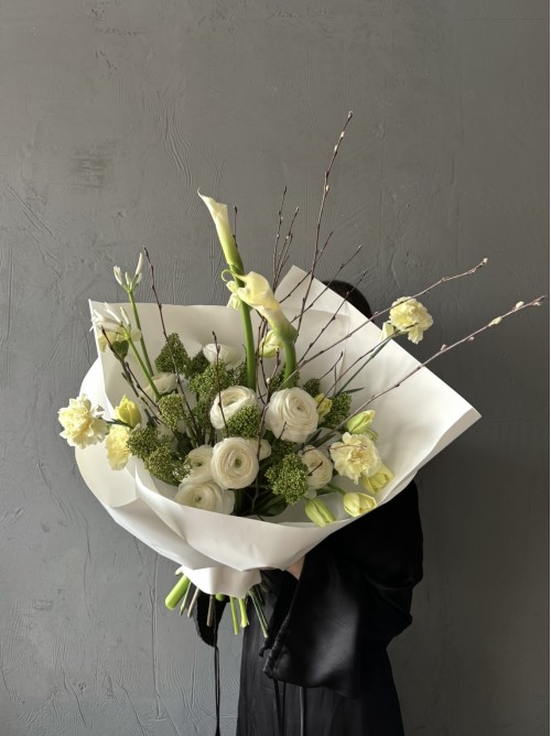 Весенний букет цветов berezhno