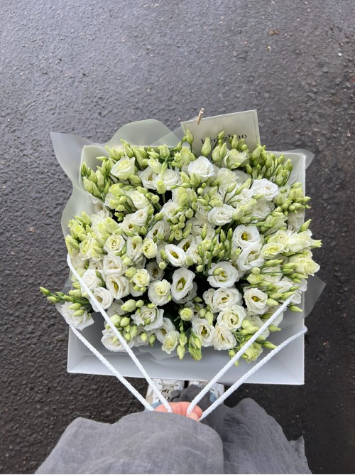 Монобукет из белой эустомы