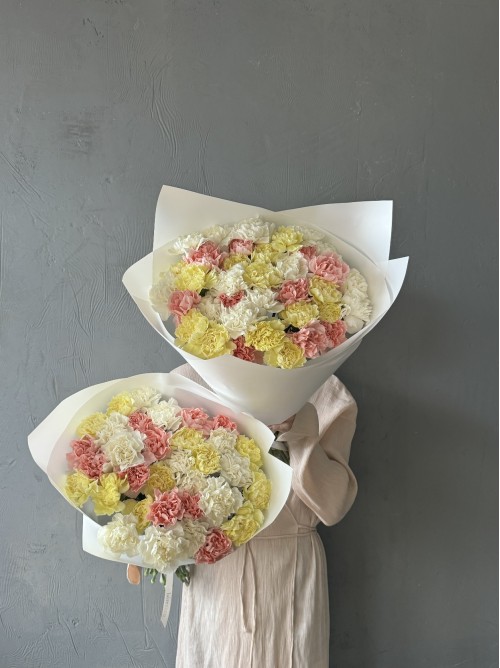 Весенний микс диантусов