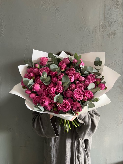 Букет пионовидных роз «Мисти Баблз»