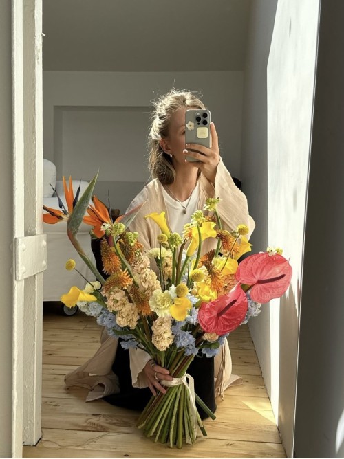 Большой сборный букет в ярких оттенках