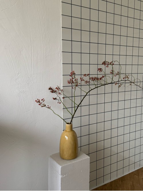 Керамическая ваза для цветов