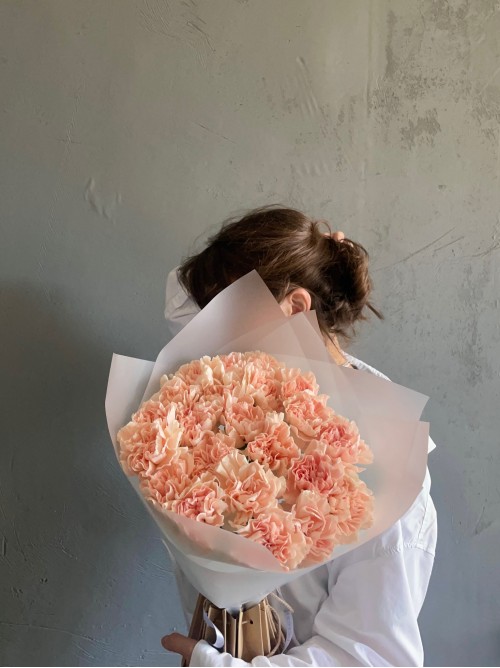 Букет персиковых гвоздик (диантусов)